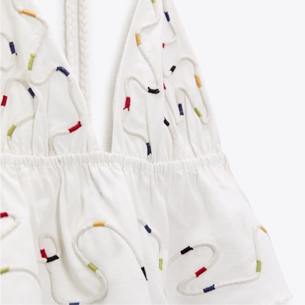 Zara Embroidered Crop top Ruffle hem Size Large NWT - Picture 5 of 6